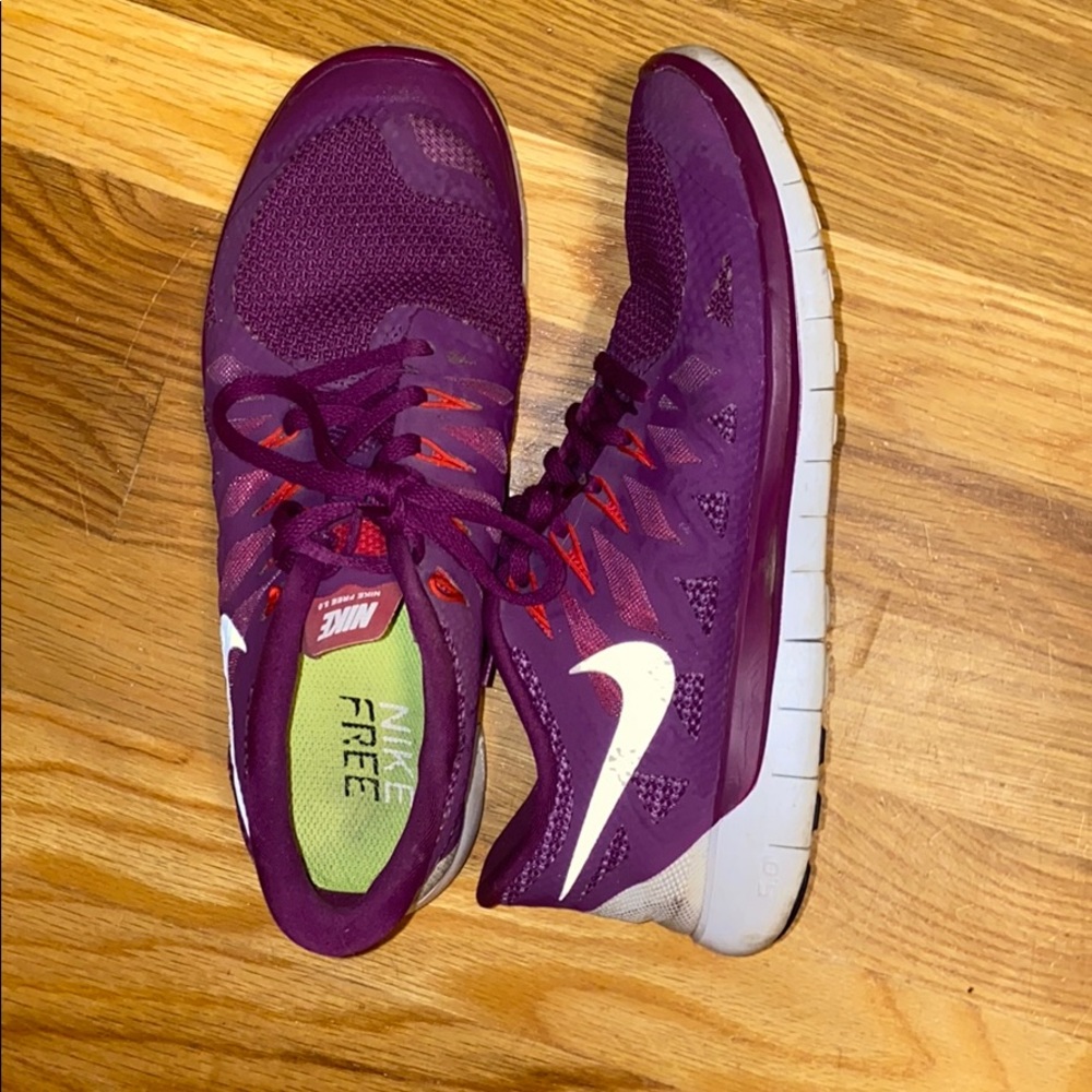 Nike Free Run Tennis Shoe’s